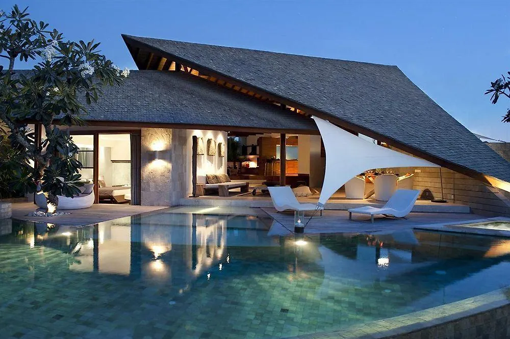 The Layar - Designer Villas And Spa, Chse Certified Seminyak