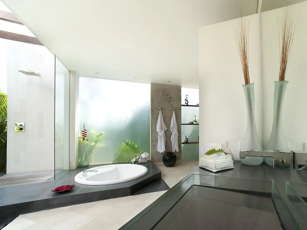 The Layar - Designer Villas And Spa, Chse Certified Seminyak