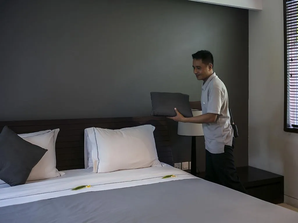 The Layar - Designer Villas And Spa, Chse Certified Seminyak