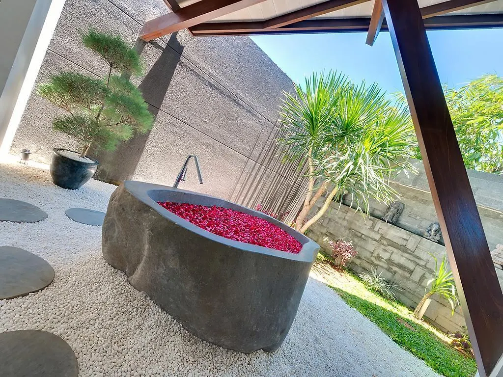 The Layar - Designer Villas And Spa, Chse Certified Seminyak